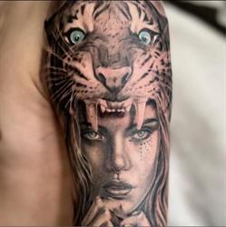 Three Bees Tattoo, Venaria Reale orari di apertura