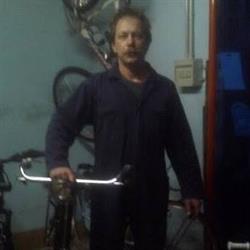 Dario Poggi Cicli Pisa, orari di apertura
