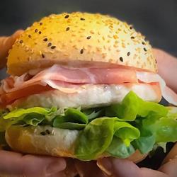 Agrihamburgheria, Parma orari di apertura