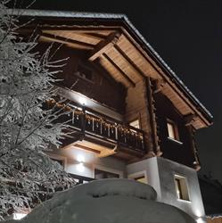 Casa Al Rin, Isolaccia orari di apertura