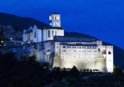 Borgo San Fortunato, Assisi orari di apertura