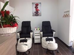 Queen Salon Nails, Trieste orari di apertura
