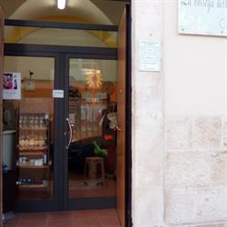 La bottega delle riparazioni, Acquaviva delle Fonti orari di apertura