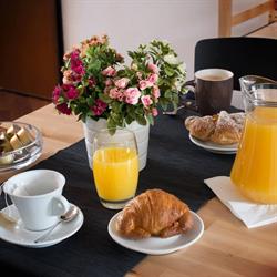 Bed & Breakfast Fiumicino Feel at Home, orari di apertura