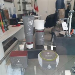 Barbieria del Corso, Carpi orari di apertura