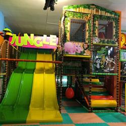 Jungle PARK DI Pietro Avolio sala feste Ludoteca bambini Playground, Casoria orari di apertura