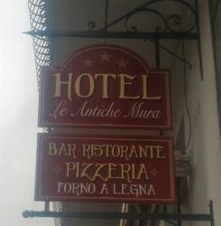 Le Antiche Mura, Fenestrelle orari di apertura