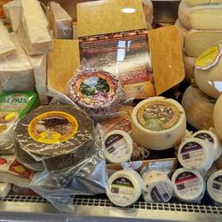 Il bottegone, Copertino orari di apertura