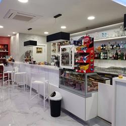 Amazon Counter - KISS BAR, Riccia orari di apertura