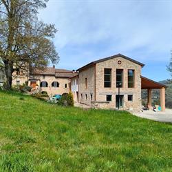 Sacreterre Room and Breakfast, Tizzano Val Parma orari di apertura