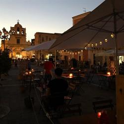 Amici Lounge bar, Lentini orari di apertura
