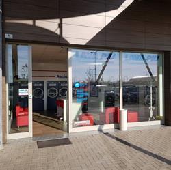 Lavapiù Galliate - La Lavanderia Self-Service MIELE, orari di apertura