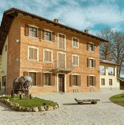 l piasi, Cortanze orari di apertura