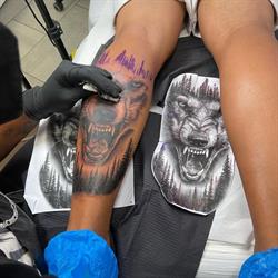 Latín Ink tattoo e piercing, Modena orari di apertura