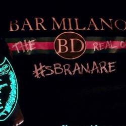 Bar Milano, Caglio orari di apertura