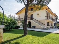 B&B I Tre Pini, Monteforte d'Alpone orari di apertura