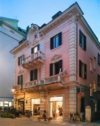 Maison fleurie_design rooms, Pescara orari di apertura