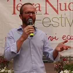 Dott. Luca Petrini, Pietrasanta orari di apertura