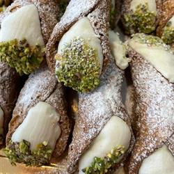Capricci Siciliani, Genova orari di apertura