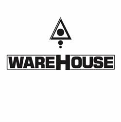 Warehouse, Cecina orari di apertura