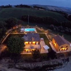 Montenovo Country House, Ostra Vetere orari di apertura