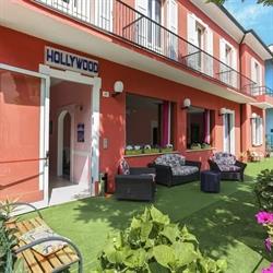 Hotel Hollywood, Cattolica orari di apertura