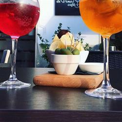 Divino Cafè, Lucera orari di apertura