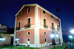 Palazzo Giulia, Laurignano orari di apertura