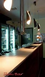 Slem Bar, Caravate orari di apertura