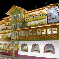Albergo Alpino Al Cavalletto, Alba di Canazei orari di apertura