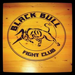 Black Bull Fight Club, Alba orari di apertura