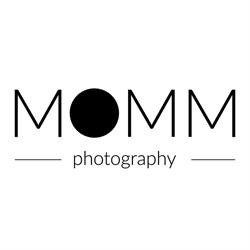 MOMM photography studio, Comiso orari di apertura