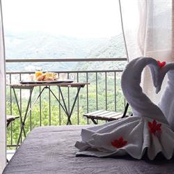 B&B La perla dei casali, Giffoni Sei Casali orari di apertura
