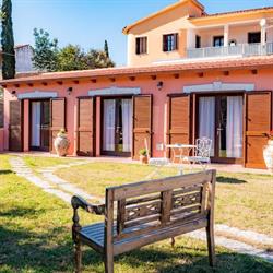 B&B QUADRIFOGLIO, San Teodoro orari di apertura