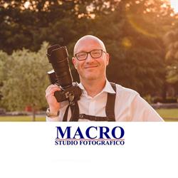 Studio fotografico Macro di Vanoli Maurizio fotografo matrimonio Como, Canzo orari di apertura