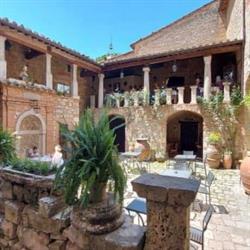 CHIOSTRO CENNINI S.N.C. DI COZZI LEPRI CARLO E LUCIA, Sarteano orari di apertura