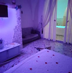 26 SUITE HOME, Ostuni orari di apertura