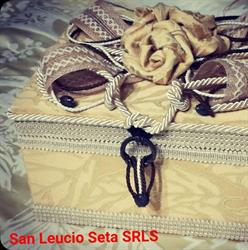SAN LEUCIO SETA SRLS, San Leucio orari di apertura