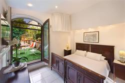Maison Sersale, Sorrento orari di apertura