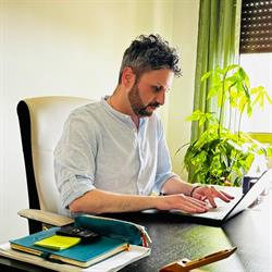 Dr. Andrea Leone - Studio di Psicologia Clinica e Forense, Parma orari di apertura