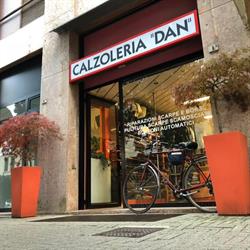 Calzoleria Dan Pordenone, orari di apertura