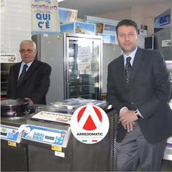 Arredomatic, Lavello orari di apertura
