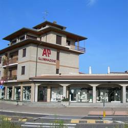 AP illuminazione, Turate orari di apertura