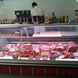 Macelleria-Salumeria-Alimentari di Guzzo B. Fiore, Amantea orari di apertura
