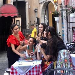 Trattoria Piazza Badia, Taormina orari di apertura