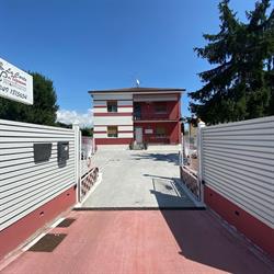 B&B la corte di tiziana, San Giovanni Lupatoto orari di apertura