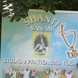 CENTRO YOGA SHANTIVANAM, Parma orari di apertura