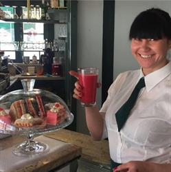Miki Bar, Taglio di Po orari di apertura
