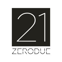 21zerodue, Lecce orari di apertura