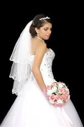 L'Outlet Della Sposa, Viareggio orari di apertura